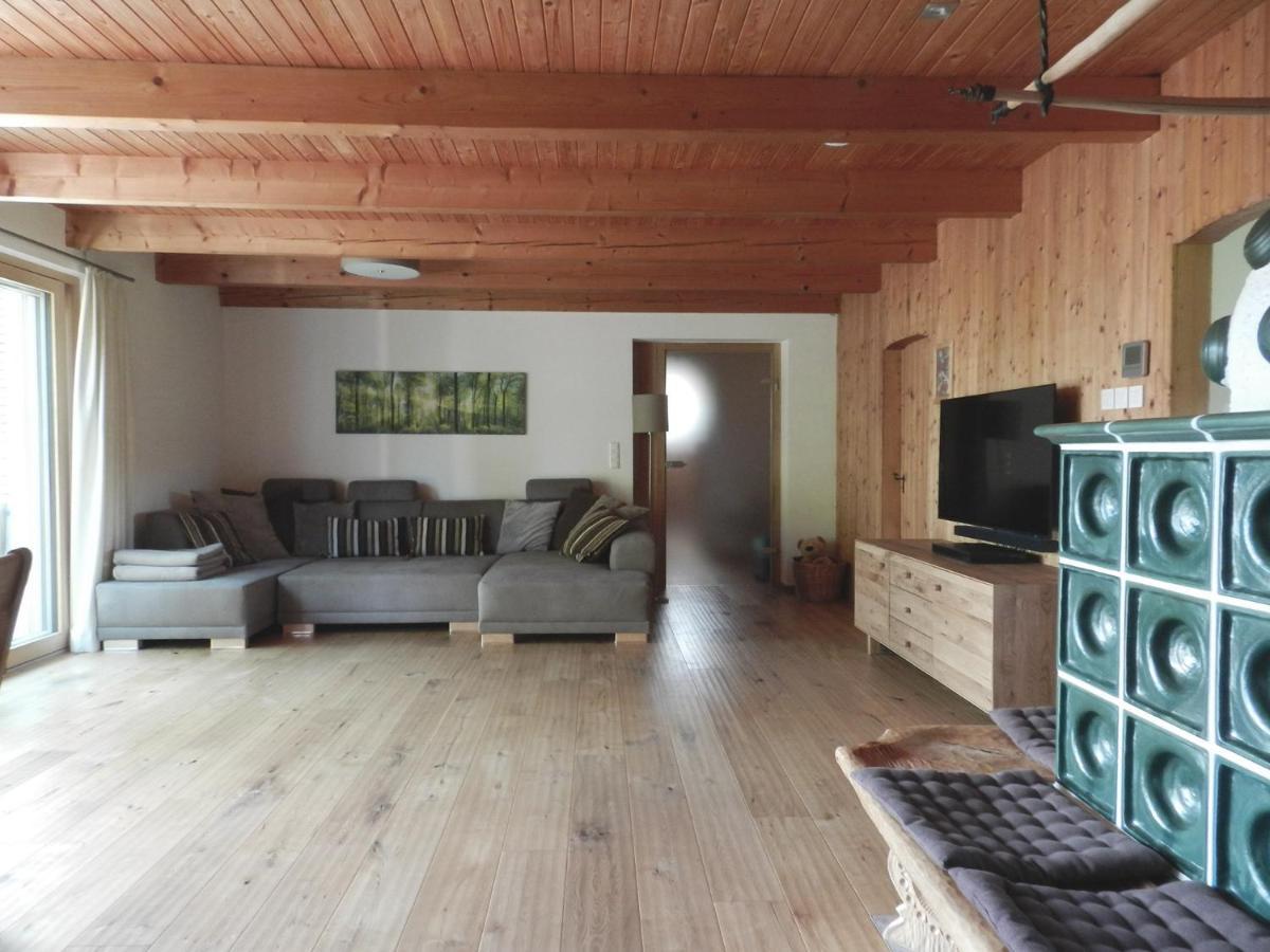 Das Grasberghaus Bagian luar foto